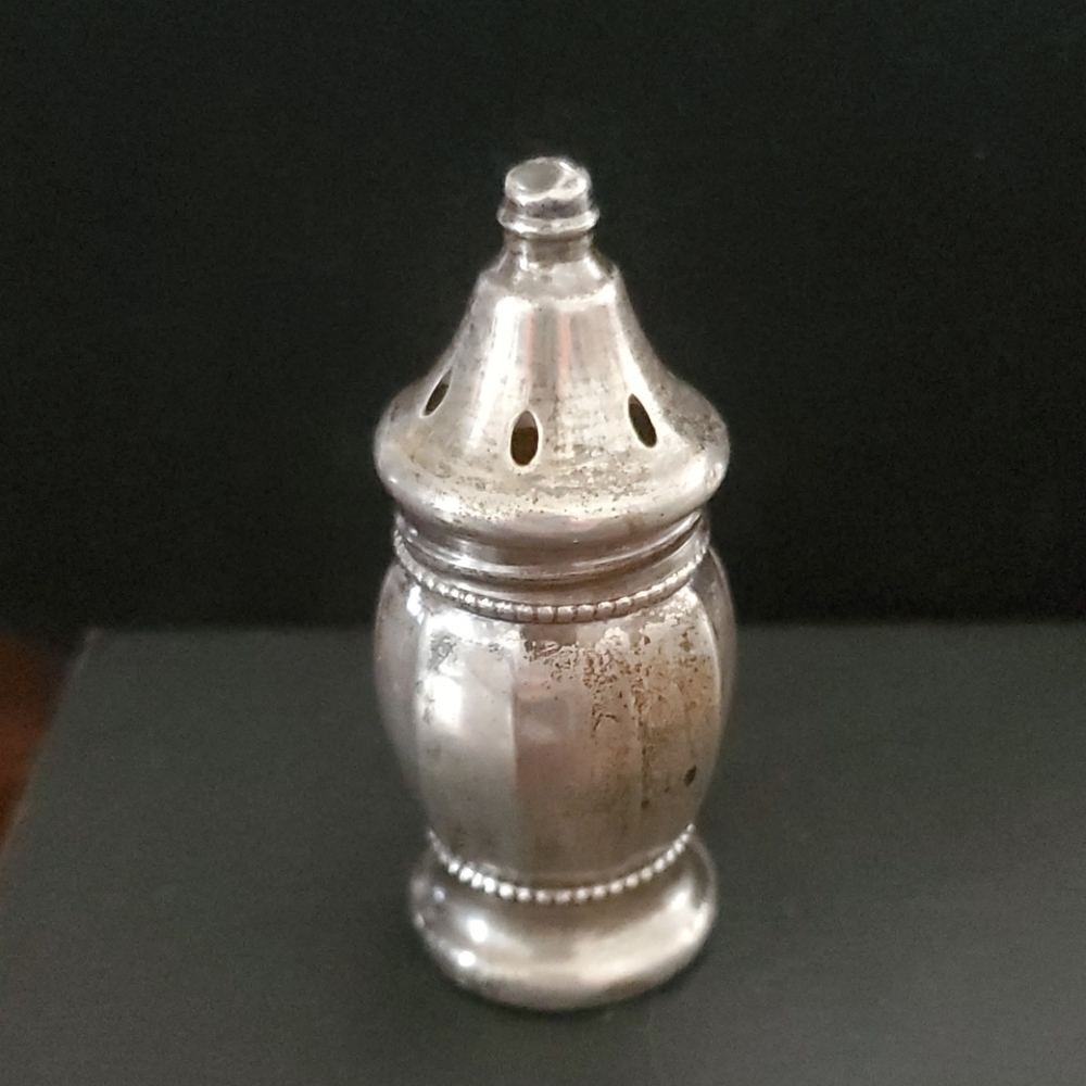 ANTIQUE STERLING SILVER MINIATURE SALT SHAKER